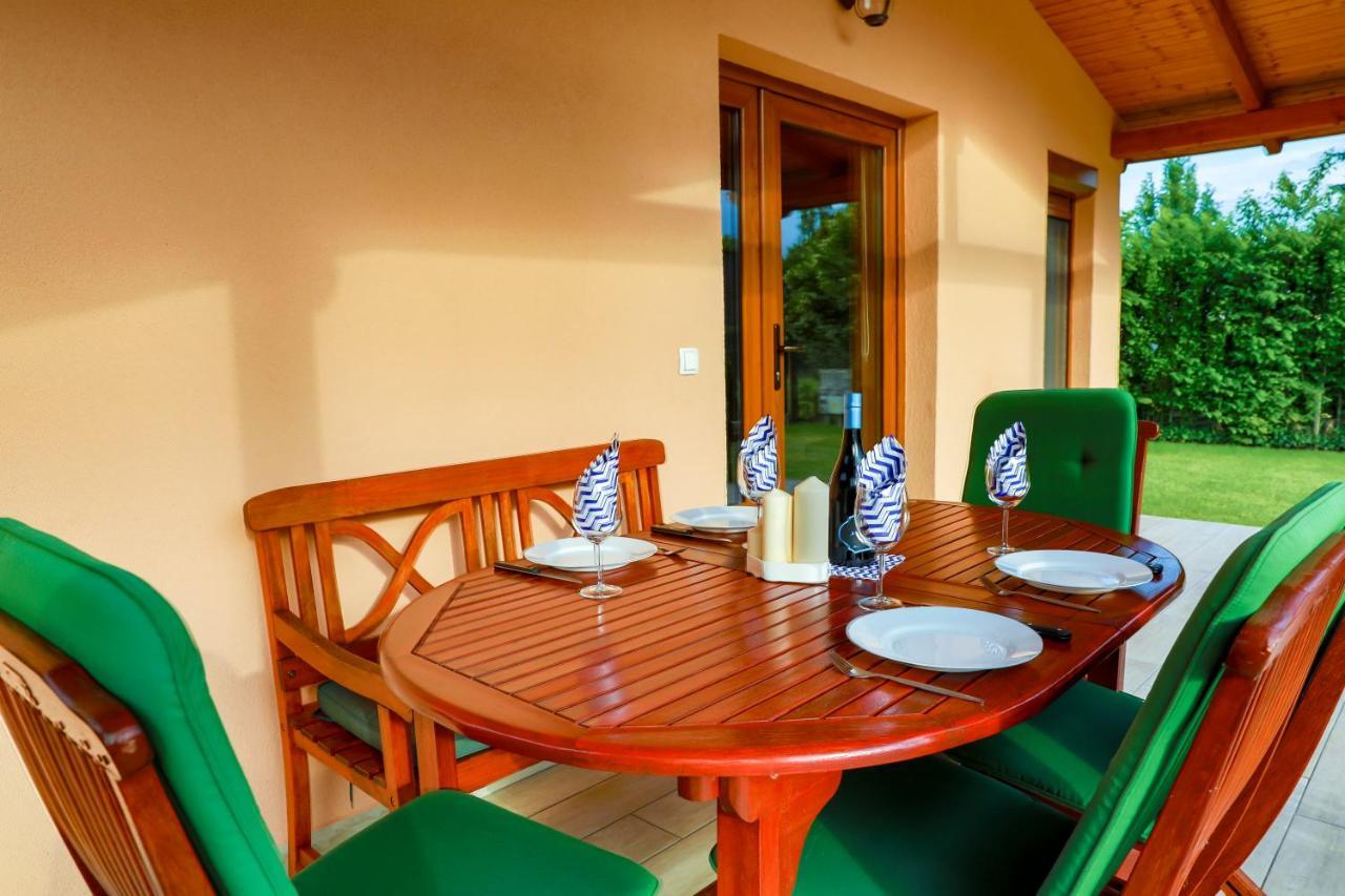 Apartament Hullam Nyaralo Balatonmáriafürdő Zewnętrze zdjęcie
